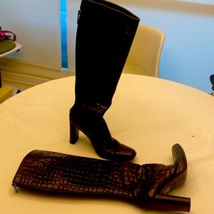 Via Spiga crocodile embossed brown boots. Hardly worn, fantastic